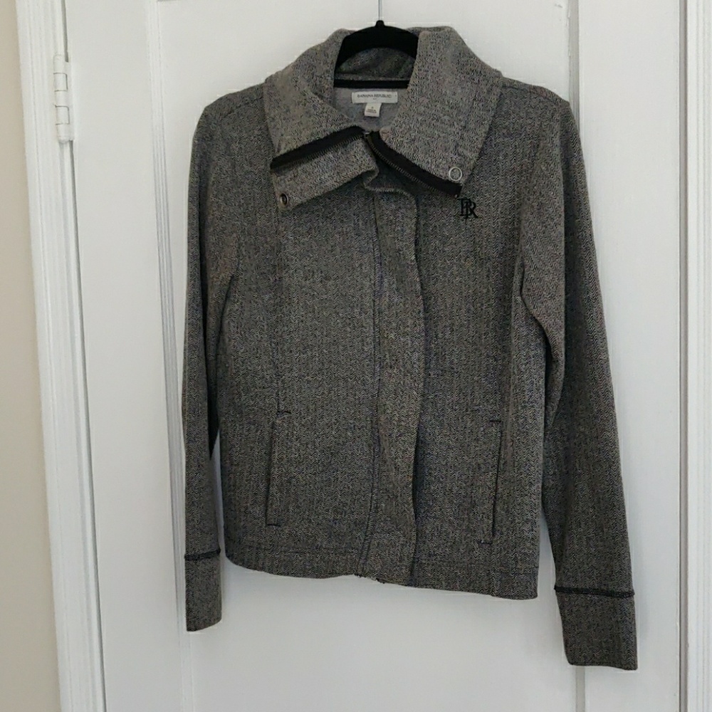 Banana Republic grey houndstooth jacket